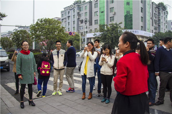 点击浏览下一页